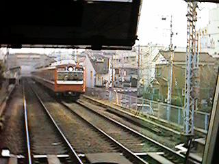 ���l�Ō������}�̓��i�d�Ԃ̒�����B�e�j