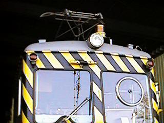 �T�T���d�ԂT